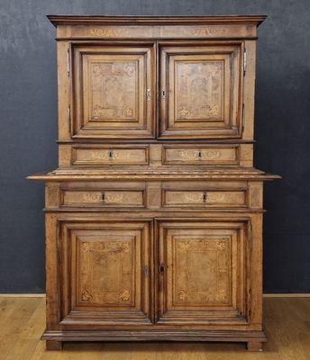 BUFFET A DEUX CORPS à partie supérieure en retrait d’Epoque …