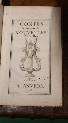 Contes Nouveaux & Nouvelles Nouvelles en Vers. Anvers, 1753, in-1...