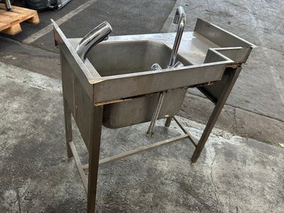 Plonge 1 bac, dimensions : L 100x59x100 cm, plateau à refixe…