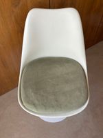 Eero SAARINEN (1910-1961) - Suite de quatre chaises composée… (photo 3)