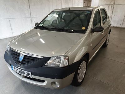 VP DACIA LOGAN 1.5 DCI 70 LAUREATE 4P Kilomètres au compteur…