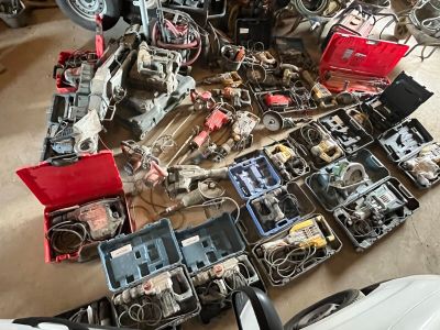 a lot of assorted items sitting on the floor
