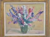 une peinture de fleurs dans un vase sur une table