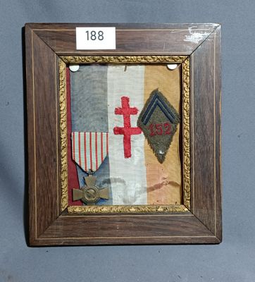an image of a picture of a picture of a cross on a wall