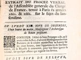 un vieux livre avec une image en noir et blanc