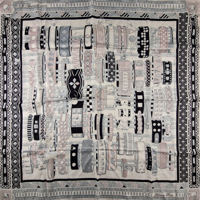 a black and white picture of a rug with a pattern on it