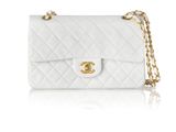 Sac Chanel à rabat en cuir d'agneau matelassé blanc