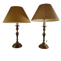 Paire de lampes en laiton, abat-jour crème.