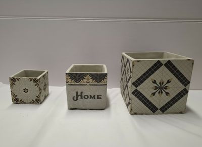 Lot de 3 - MARQUE INCONNUE - Ces trois récipients pour plant…