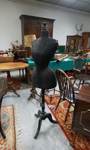 Ancien mannequin de couture Napoléon III