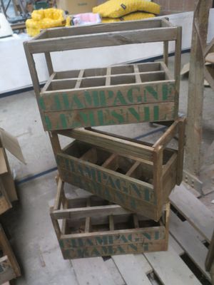 3 casiers à bouteilles bois 50x27xh33, Pas de TVA Mise à pri… - Photo 1