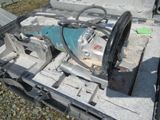 a machine that is sitting on top of a box