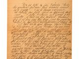 une lettre manuscrite, écrite à l'encre noire sur un morceau de papier brun