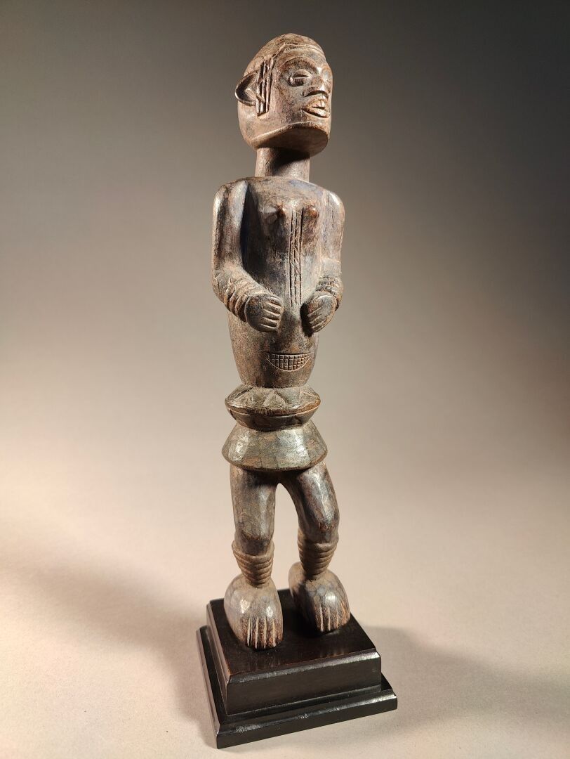 Objets d'art & Curiosités