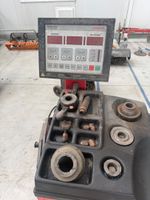 Equilibreuse de Roues LAUNCH KWB-402 (photo 2)