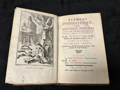 un vieux livre avec la photo d'un homme dans un lit