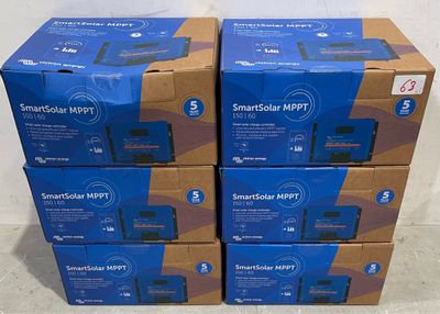Quatre boîtes de Smartgear MPPP sont empilées les unes sur les autres.