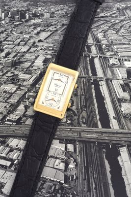 CHOPARD Tank Cintrée - Dual Time Zone - Photo 1