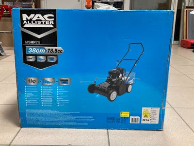 Scarificateur thermique MAC ALLISTER.