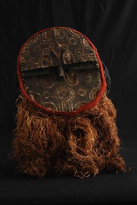 une image représentant un chapeau sur lequel figure une barbe