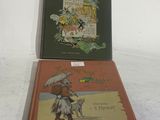 deux livres posés sur une table