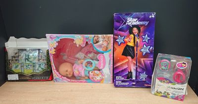 Lot de 4 jouets incomplets ou défaillants composé de : 1 lot…