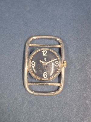 LIP Montre de dame, style étrier, cadran circulaire à fond n…