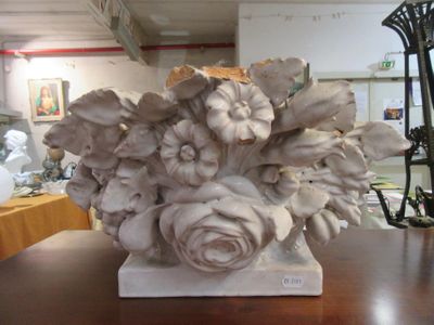 143.56 - ELEMENT DE TERMINAISON DE POELE EN TERRE CUITE EMAI… - Photo 1