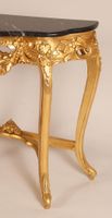 Console d'applique en bois richement mouluré, sculpté et dor… (photo 6)