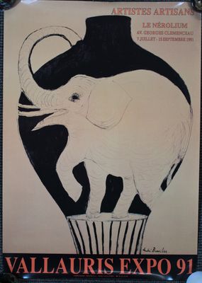 tableau représentant un éléphant dans un vase, exposé dans un musée