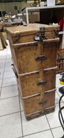 Malle de voyage début XXe siècle, portant des étiquettes de … (photo 6)