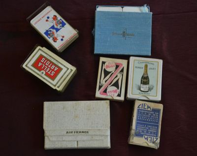Fort lot aux portraits Belges composé de 20 jeux de 52/52 ca…