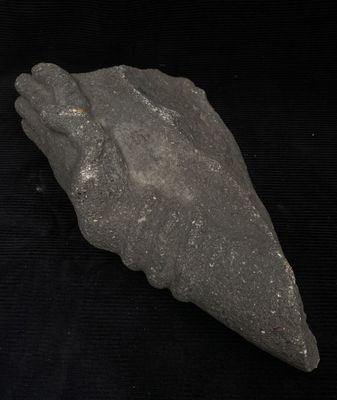 Main en pierre 35 x 19 cm