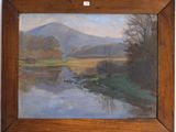 une peinture à l'huile représentant une rivière avec une montagne en arrière-plan
