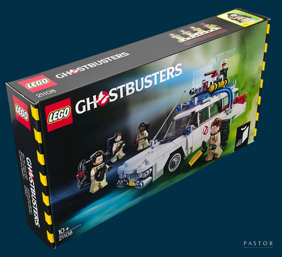 un coffret Lego « Ghostbusters » dans sa boîte