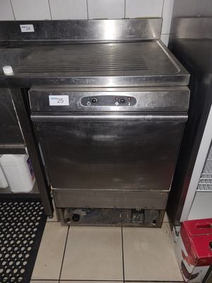 Lave-vaisselle en inox, matériel professionnel, sans marque …