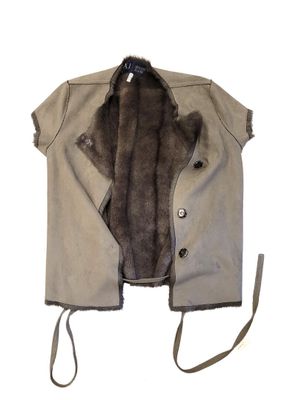 an image of a jacket with a fur collar