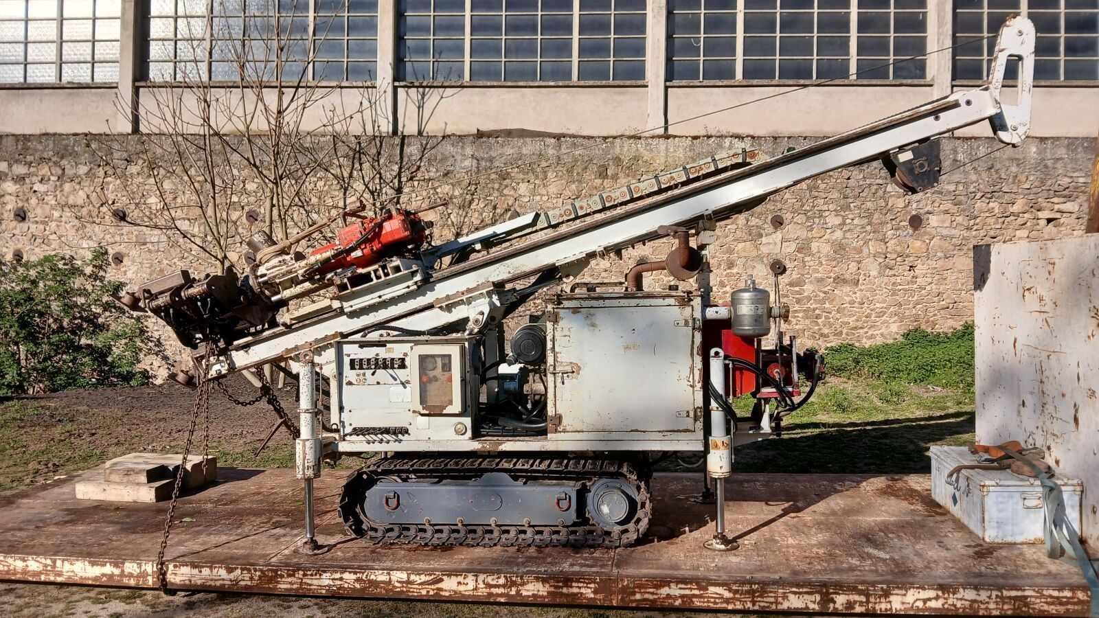 1 Foreuse COMACCIO MC 405 - Poids : 5 Tonnes - Année : 2007 …