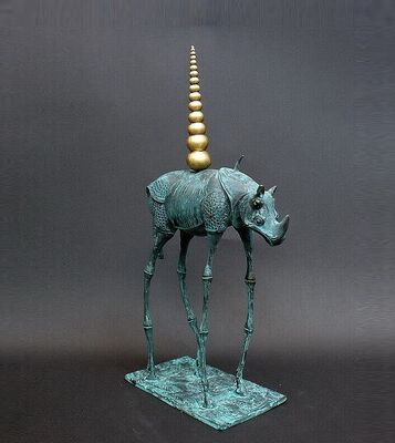 En hommage à Salvador DALI : Le Rhinocéros Cosmique. - Photo 1