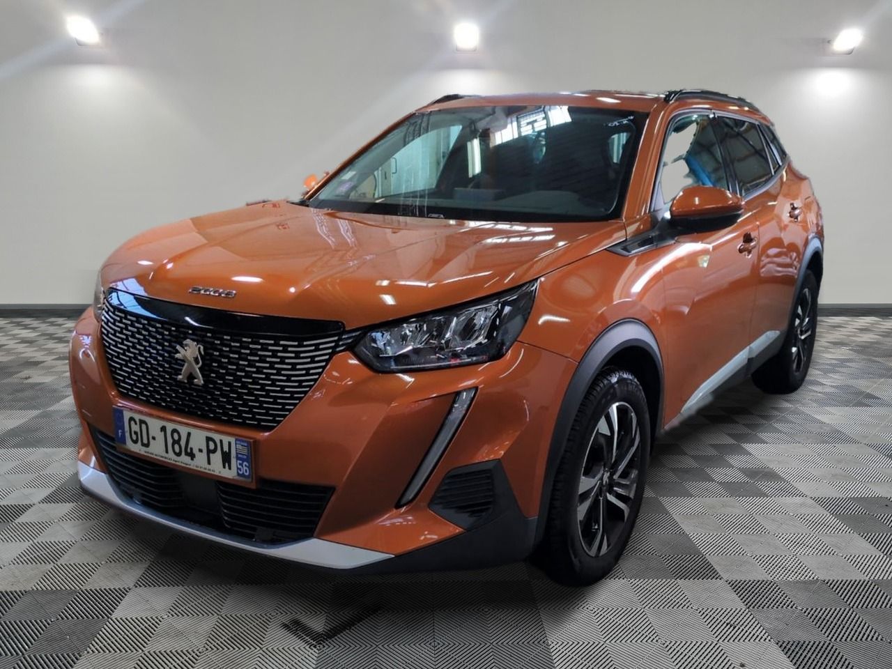 PEUGEOT - 2008 PURETECH 100 SS BVM6 ALLURE - ES - Mise en se…