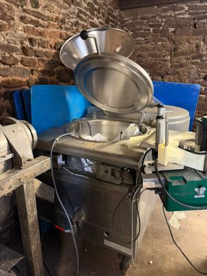 Marmite de cuisine BONNET 200L en inox (fonctionne au propan…