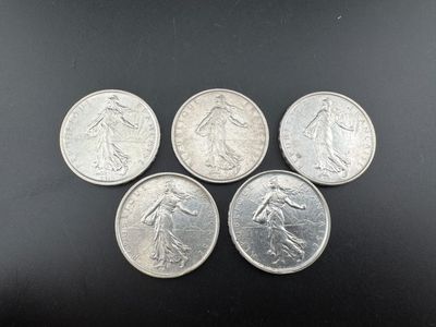 Cette photo montre quatre régions des États-Unis.
