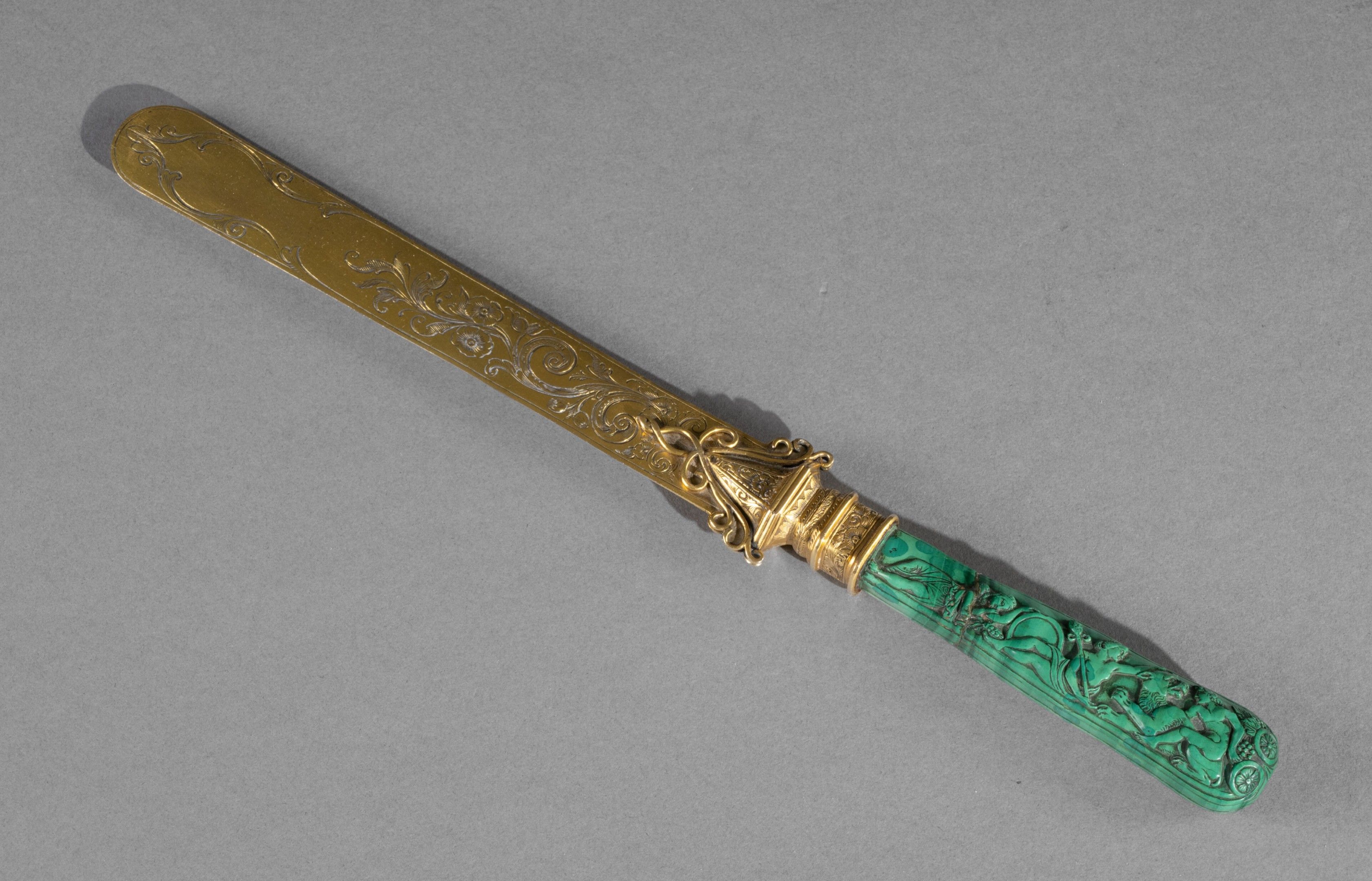 Objets d'art & Curiosités