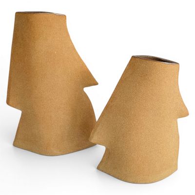 Guylène GALANTINE «Flat & Thin » Réunion de 2 vases en grès …