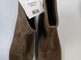 brand new men ' s brown sued slip on boots size 9 5