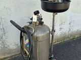 an image of a propanent with a pot on top of it
