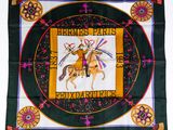 foulard en soie représentant un homme à cheval