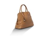 une image représentant un sac à main marron sur fond blanc