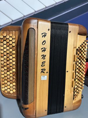 Accordéon HOHNER FUN WOOD 5 rangs.