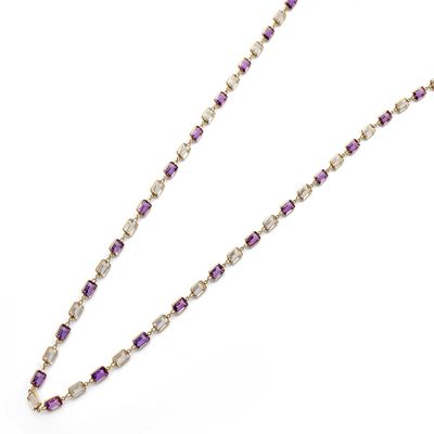 SAUTOIR AMETHYSTES BICOLORES Il est constitué d'une ligne d'…